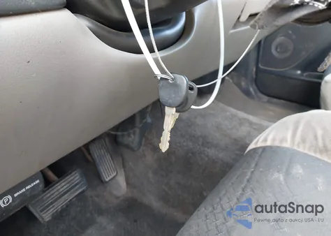 2001 Chevrolet Tahoe Ls from USA, damaged, VIN 1GNEK13T01R227463